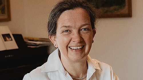 Julia Aglionby